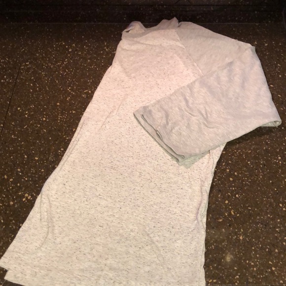 LuLaRoe Tops - LulaRoe Shirt